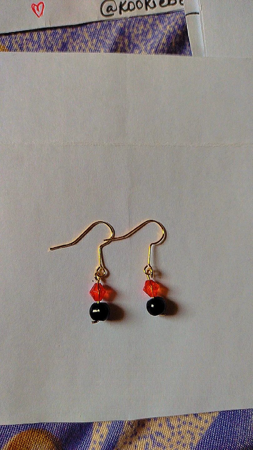 Jewels Red  Black Gold Plated Drop Earrings