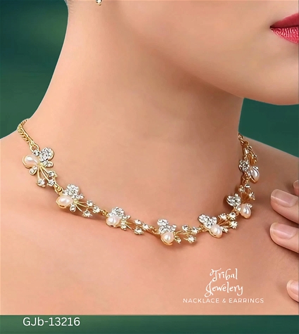 GJb-13216 Pearls And Diamond Necklace Set  - Adjustable