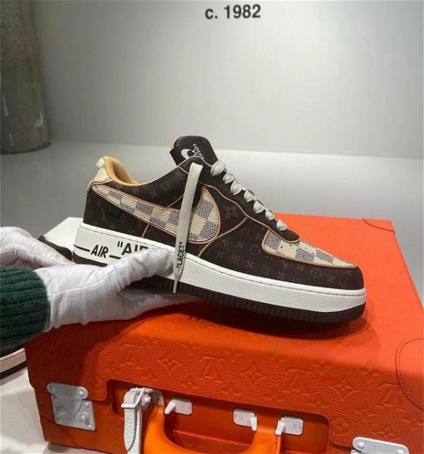 Nike Airforce Low Off White Louis Vuitton