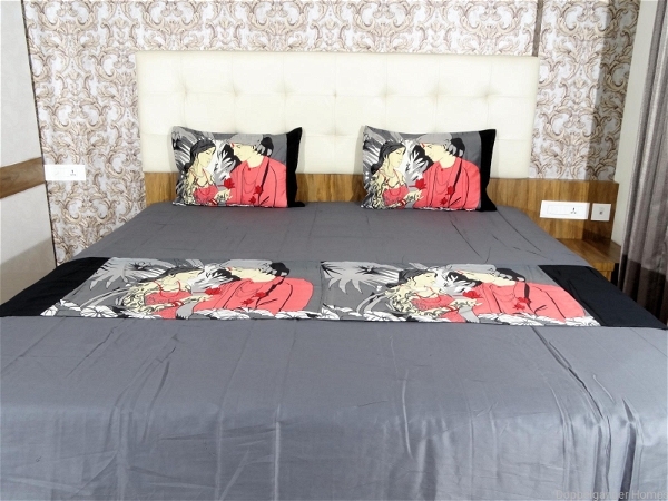 Doppelganger Homes Soulmates Double Bed sheet set