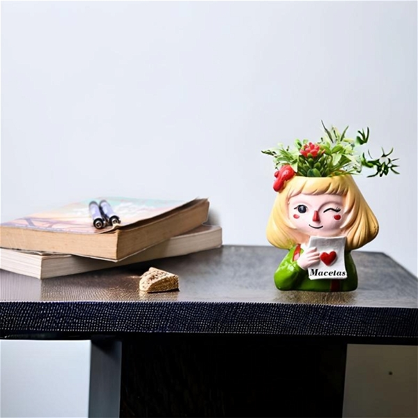 GIRL WITH HEART PLANTER - 4 inch