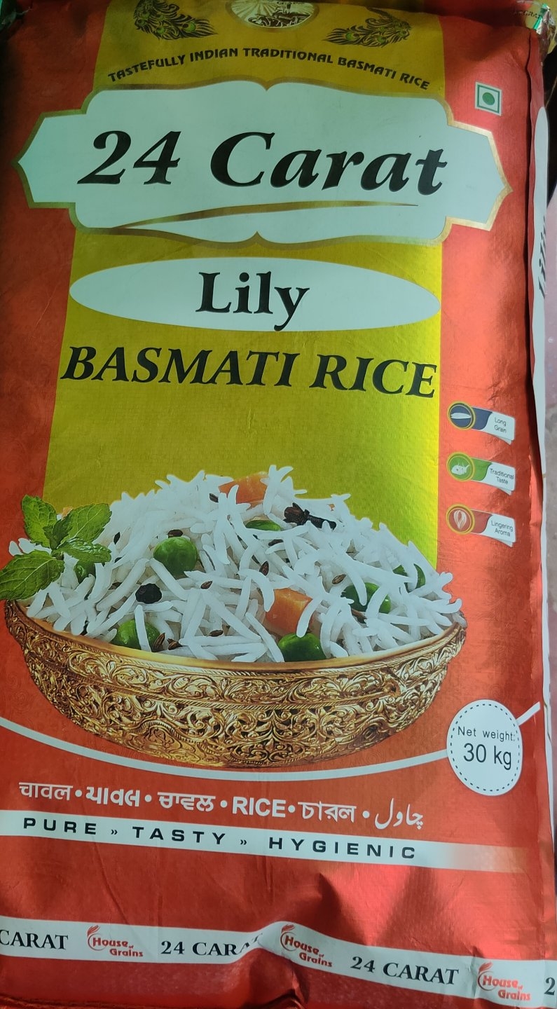A Sack of Basmati Rice Just Got a Makeover as Handbag in US and Desi  Twitter Can't Handle it - News18