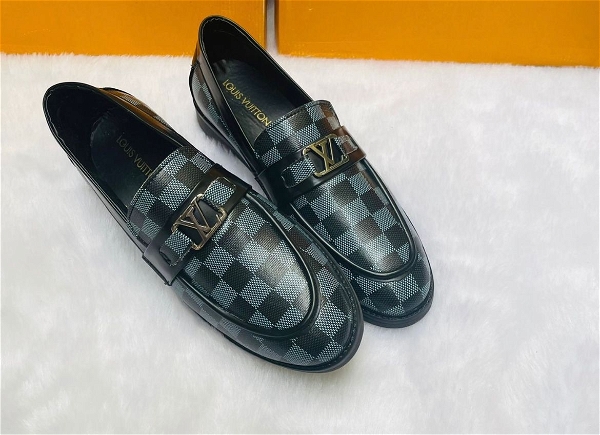 Men's Louis Vuitton Slip-on shoes from $600