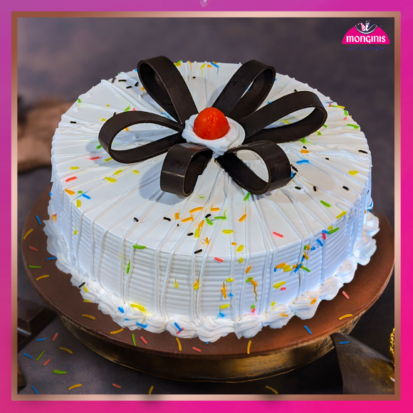 Order delicious Anniversary Cakes only from monginis.net at best prices.  Buy from wide range of yummy Anniversary Cakes… | Online cake delivery,  Pinapple cake, Cake