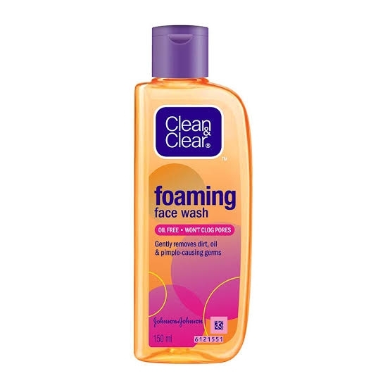 Clean & Clear Foaming Facewash - 100ml