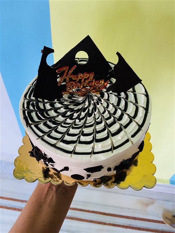 Spider Web Design Chocolate Cake - 2Pound