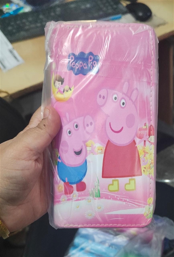 Very cute premium quality kids wallets in stock Character available Peppa pig 🐷 BTS  Dinosaur 🦕 Color random only