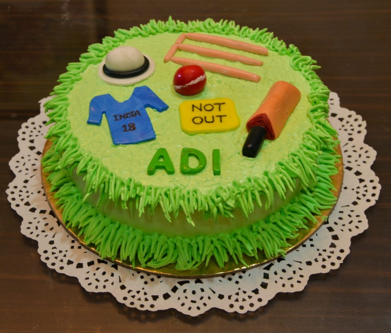 Bakerdays | Personalised Cricket Themed Birthday Cakes | bakerdays