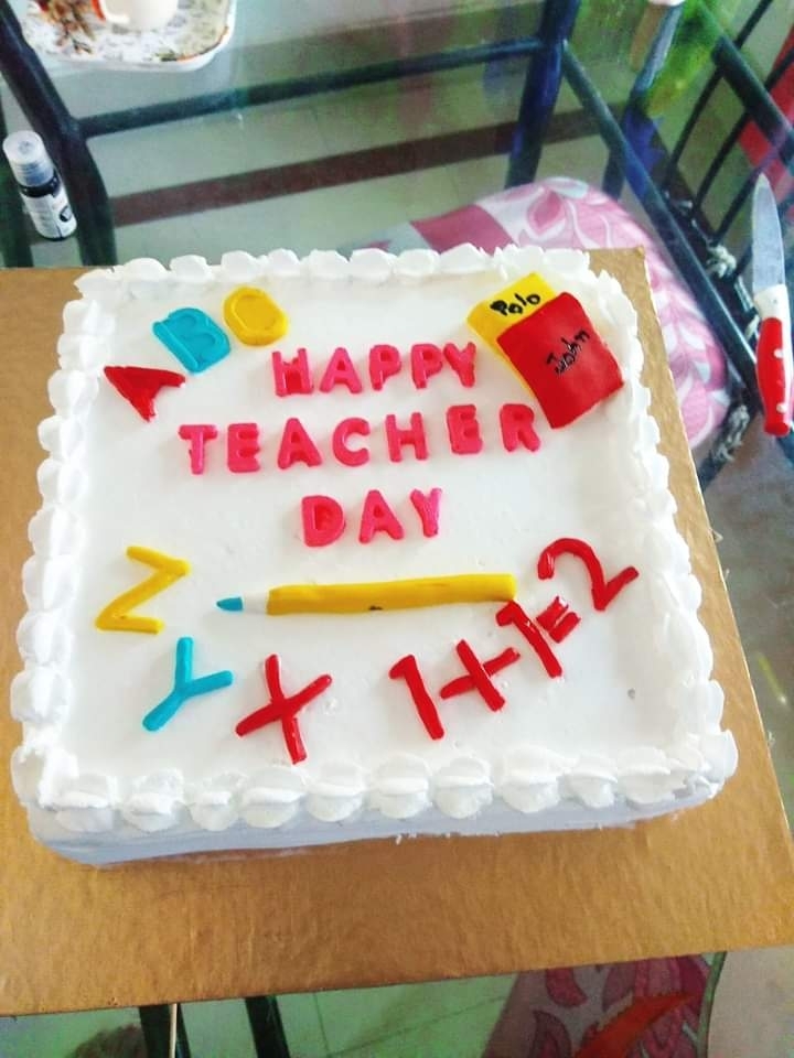 Teachers Day Cake