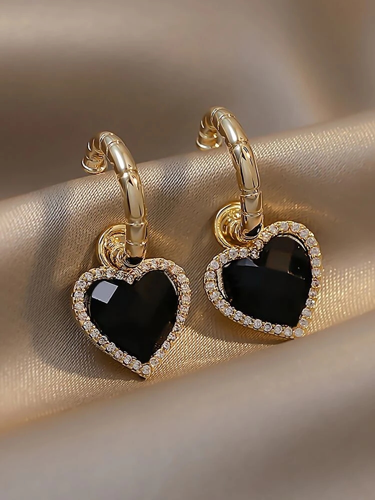 Not Artificial Diamonds Black heart drop earrings